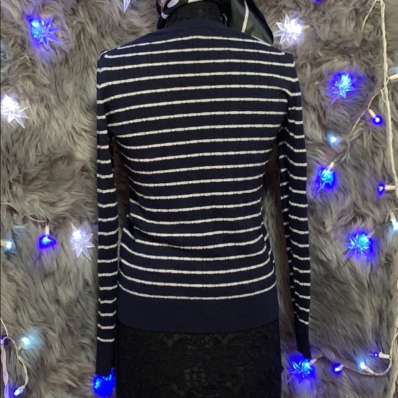 Sweater - Picture 2 of 5